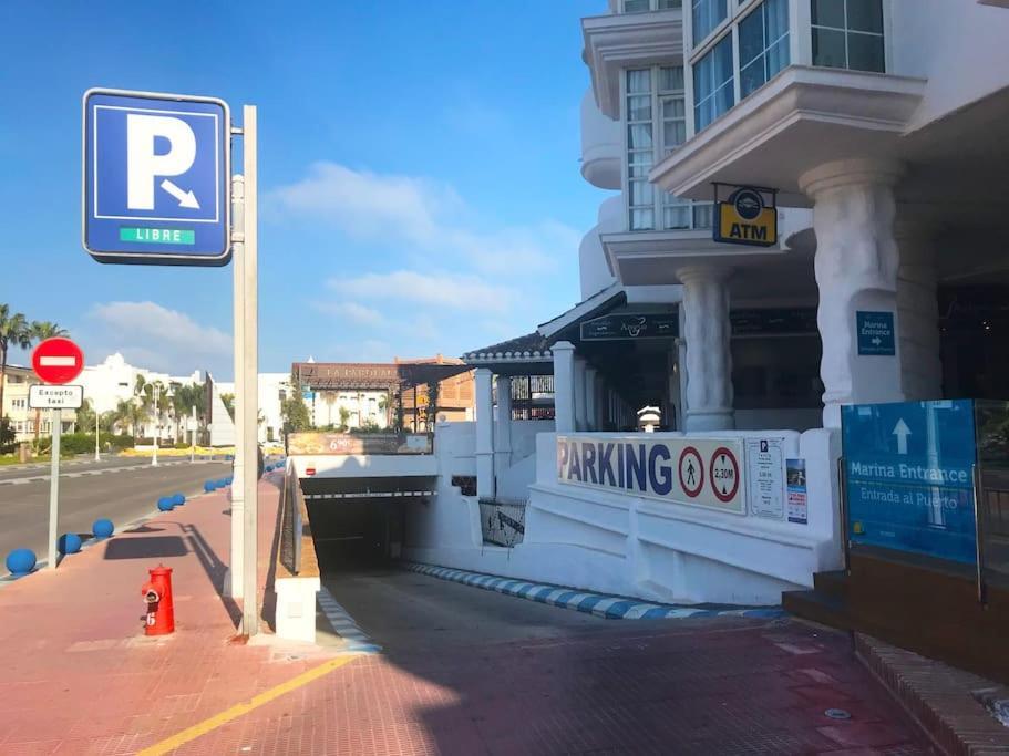 Puerto Marina Luxury 2Bdr Apartment With Sea View Benalmádena Eksteriør billede